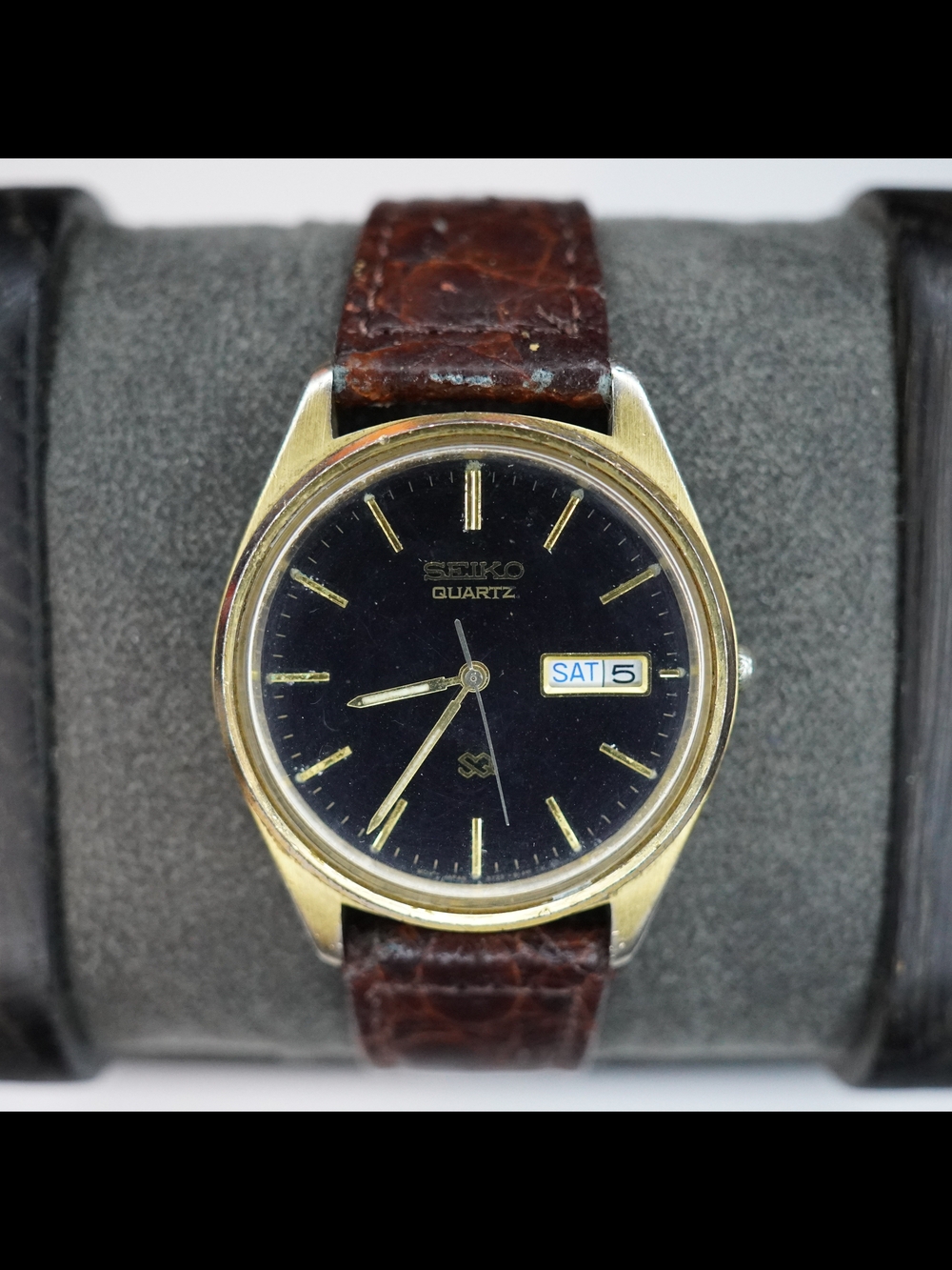 SEIKO SQ 5Y23-8049 Gold Tone Watch Quartz Men's Watch New Battery